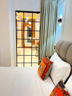 Bright and modern apartment - 1