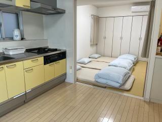 Across Omoromachi Naha - 7