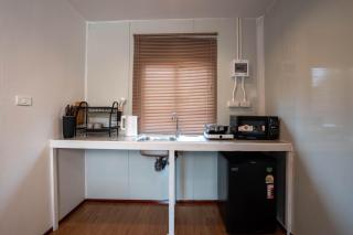 Lakeside Work Studio with Curved Monitor & Quiet Stay - Hinkong - 1