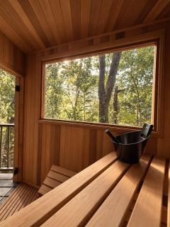 Stoney Creek Treehouse - 0