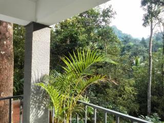 Elysium Homestay - 1