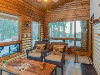 Primrose Cabin - 1