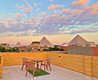 Hemo Pyramids guest house view - 0