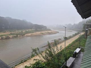 Ps at Riverview Guesthouse - 1