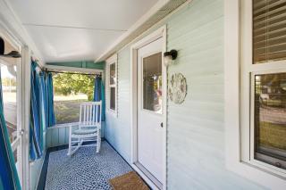 Cozy Cottage! Champagne on Beer Budget! Steps2Sand - Longboat Key - 8