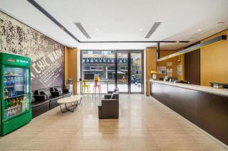 IU Hotel Shanghai Jiaotong University Jiangchuan Road Metro Station - 5