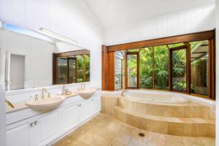 Moroccan Acreage| Heated Pool w Water Slide|Pickleball | 20+ Kids Activities - 1