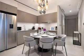 Gogoto1 2BR Burj Khalifa, Fountain View Dubai Mall - 2