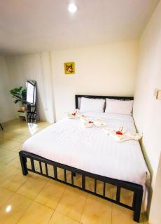 Patong Canal Villa 304 - 5