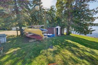 Waterfront Cottage Boats Hot Tub Firepit and BBQ - 2