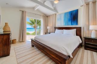Incredible Beach Front Villa! - 9