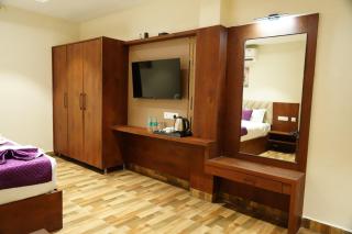 HOTEL RATNA GRAND - 2