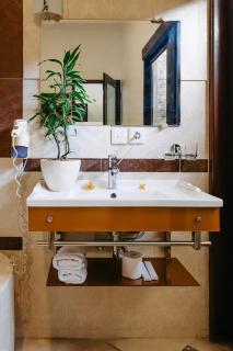 Rossa Garden Hotel Boutique - 2