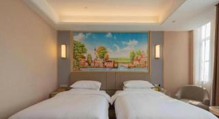 Vienna Hotel Yunnan Qujin High-Speed Railway Station Wuguan 1st Middle School - 1