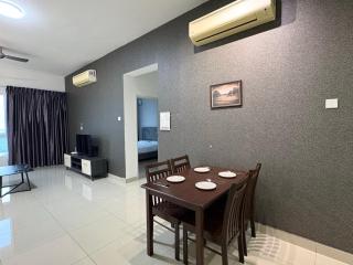 Spacious Stay at Danga Bay - Entire Unit - 4
