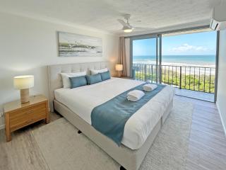 Majorca Isle Beachside Resort - 2
