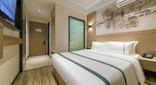 City Comfort Inn Wuhan Jindi Plaza Luojiagang Metro Station - 4