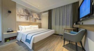 City Comfort Inn Wuhan Jindi Plaza Luojiagang Metro Station - 2