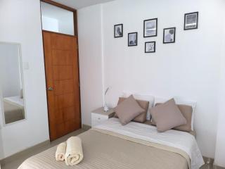 Hermoso departamento amoblado D - 3