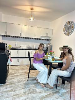 Hermoso departamento amoblado D - 2