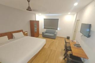 FabHotel Elite Fortune Inn - 4