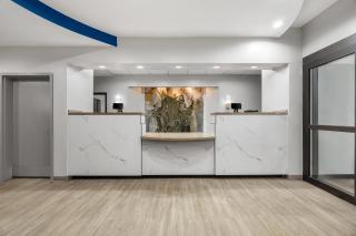 Comfort Suites Perrysburg - Toledo South - 7