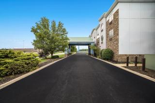 Comfort Suites Perrysburg - Toledo South - 8