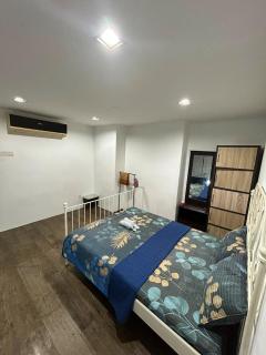 Private Full Glass View Duplex Studio at Cyberjaya - 8