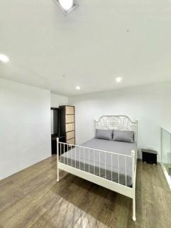 Private Full Glass View Duplex Studio at Cyberjaya - 7