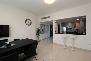 Waterfront 2BR | Near Reem Mall & ADGM | Sleeps 7 - 3