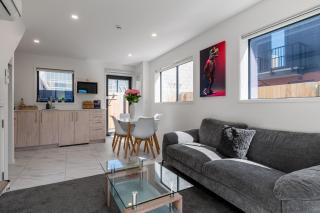 Modern 2 Bedroom Retreat Walk Everywhere - 0
