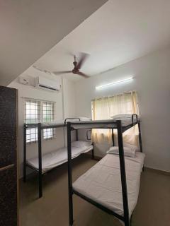 Kalathiparambil Homestay - 0