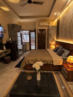 Aveline Studio - 2