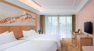 Vienna Classic Hotel Qingyuan Taihe Ancient Cave Scenic Area - Xiaoshi - 1