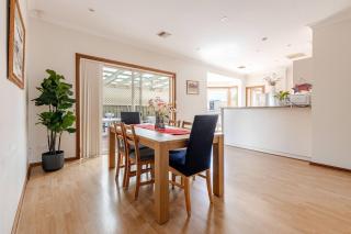 Entire Cozy 3-Bedroom House in Hectorville Magill Adelaide - 4