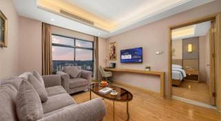 Vienna Hotel Nanning Xiangsi Lake University Town - 4