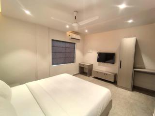 Raff Inn Suites - 5