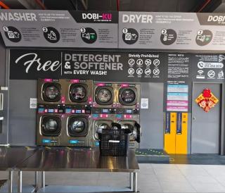 Warm Nest - The Podium near Aeon Kch Studio 5pax - 7