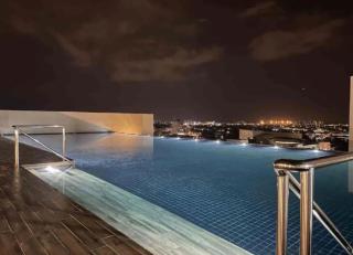Warm Nest - The Podium near Aeon Kch Studio 5pax - 3