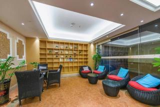 Vienna Classic Hotel Guangdong Yangxi Moon Bay - 2