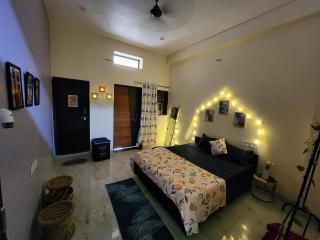 The GARRISON HEIGHTS - 7
