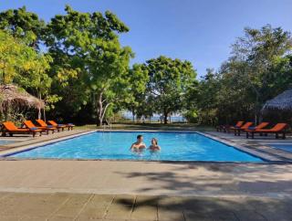 Giman Free Beach Resort Pasikuda - 1