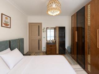 Super Luxury 2BR, In front of Commercial area at Madinty - 9