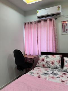 Cozy 1bhk with balcony near Gachibowli DLF ISB - 1