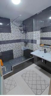 Bright & Spacious 2Bedroom Apartment in Oran - 5