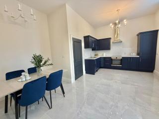 Gosford Place - 6