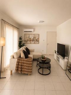 Iris village Newly Renovated Apt - 9