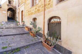 Palazzo Zuppardo Apartments - 4