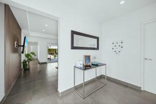 esmeralda126b - Palm-Eagle Beach - 5