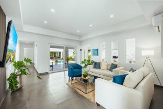 esmeralda126b - Palm-Eagle Beach - 3